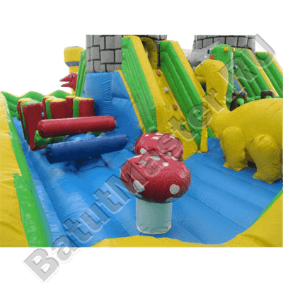 Большой надувной батут "Средневековье" 9*9*5 м