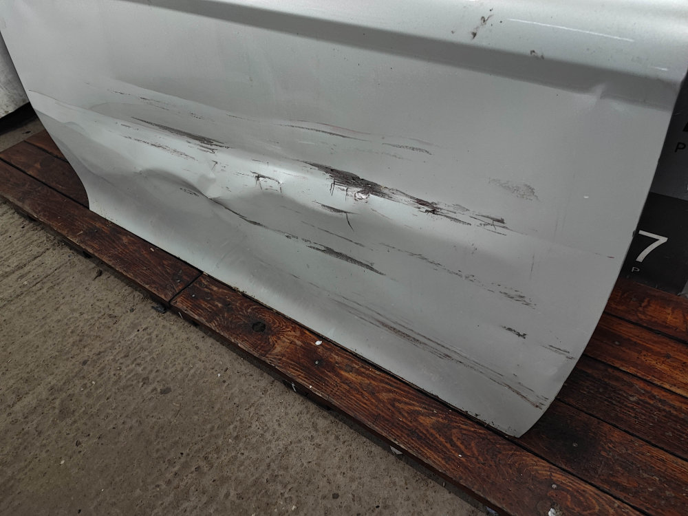 Дверь передняя правая Toyota Camry (XV70) 17-нв Б/У Оригинал 6700106290