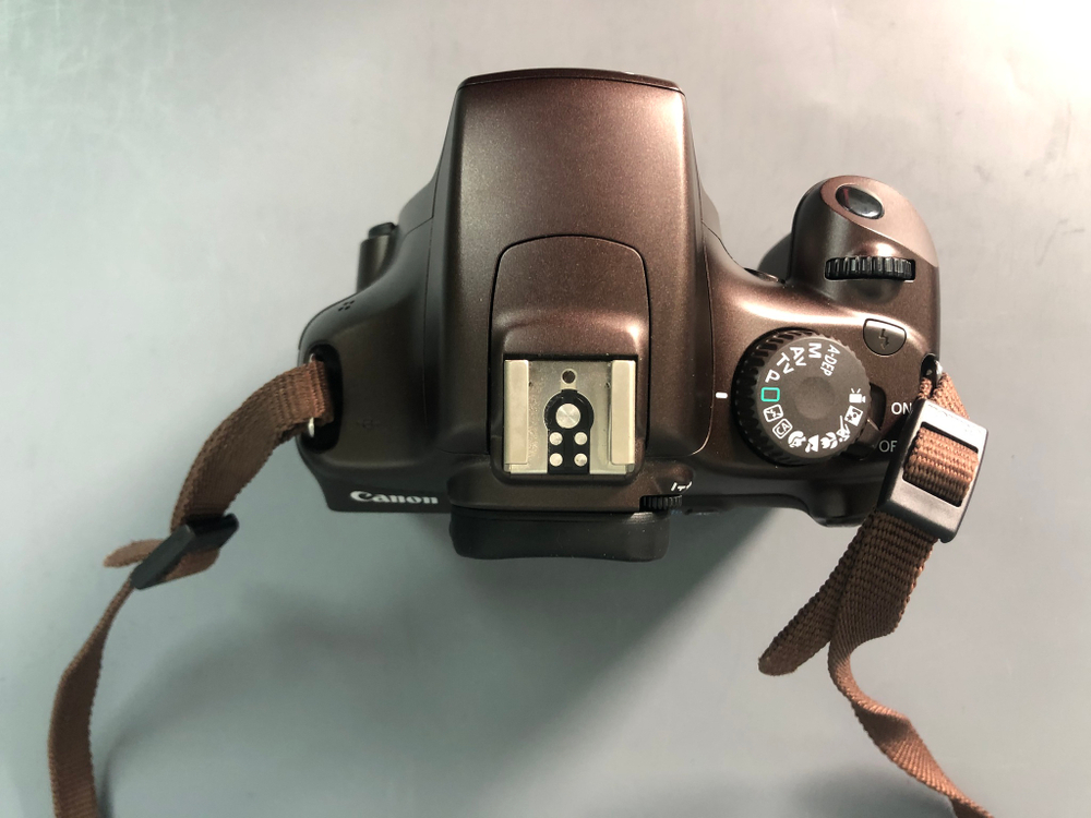 Canon EOS 1100D kit EF-S 18-55mm 3.5-5.6 ll