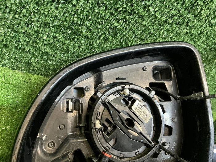 Зеркало левое BMW X5 G05 (2018-н.в.) 9 контактов