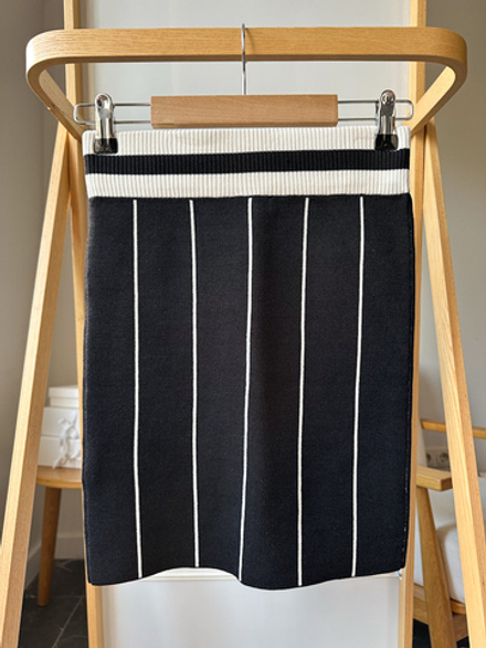 Трикотажная юбка DKNY, 140