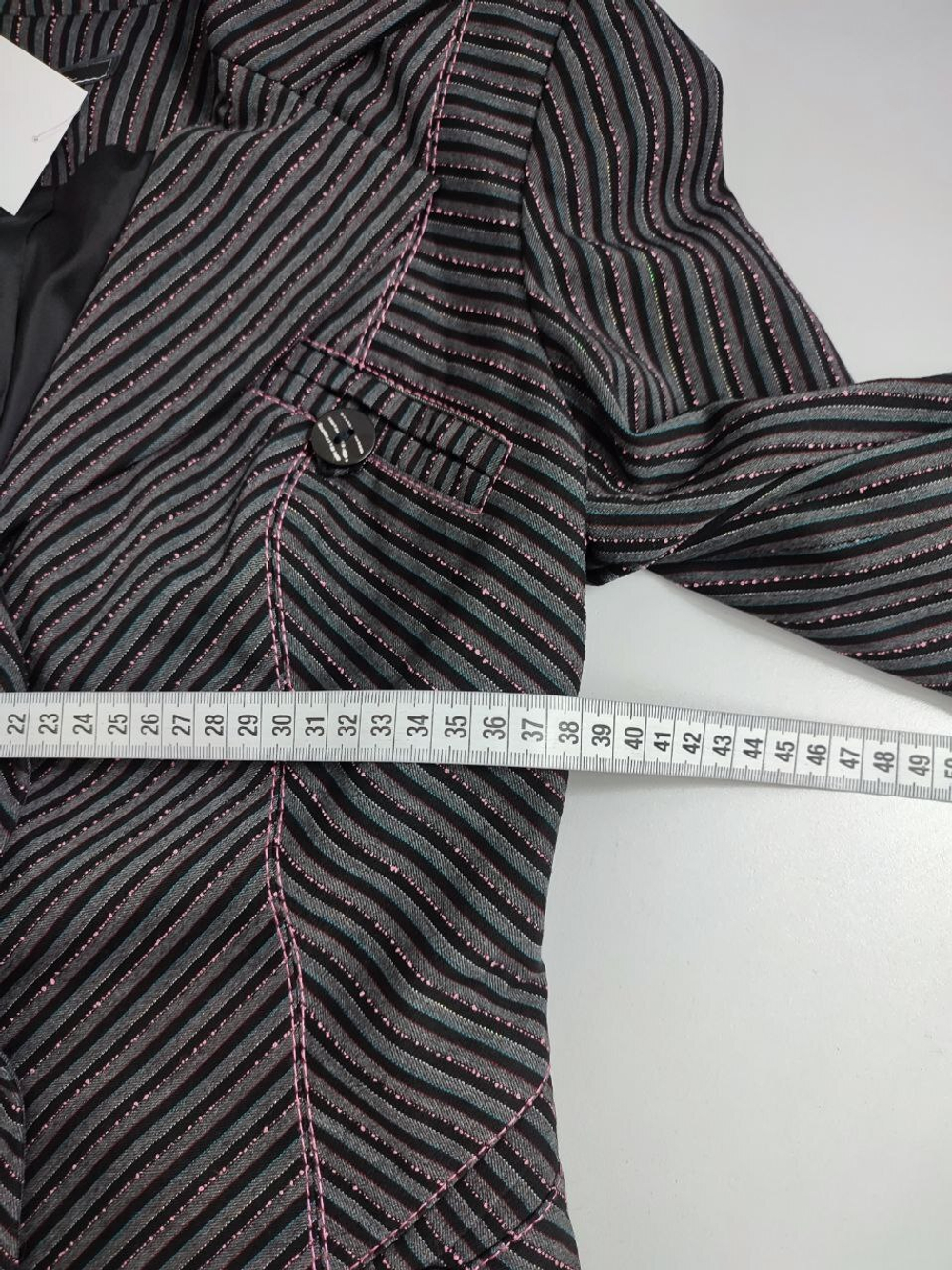 Пиджак Гота в полоску 42 размер