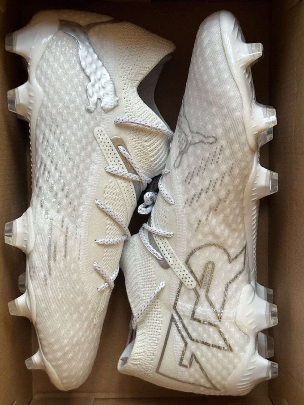 Бутсы Puma Future 7 Ultimate FG/AG - белый