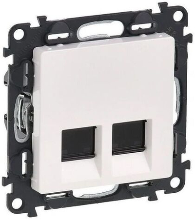 Legrand Механизм розетки комп. 2-м Valena Life RJ45 CAT.5E UTP Legrand 753441