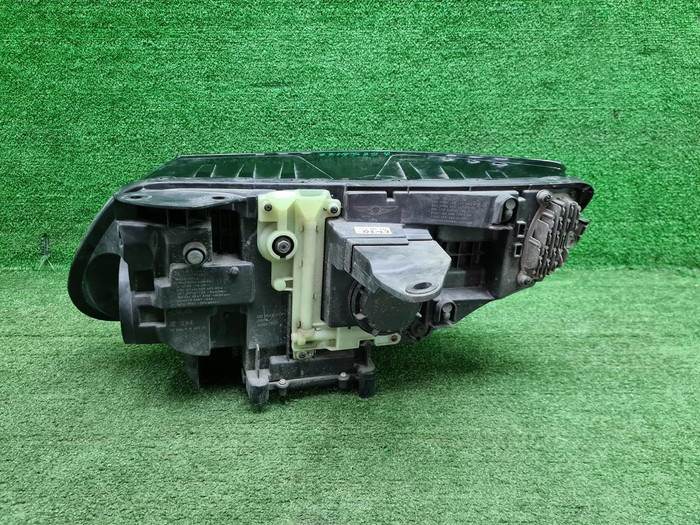Фара правая Genesis GV80 (2020-2023) LED