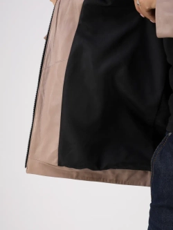 Кожаная куртка демисезонная с капюшоном