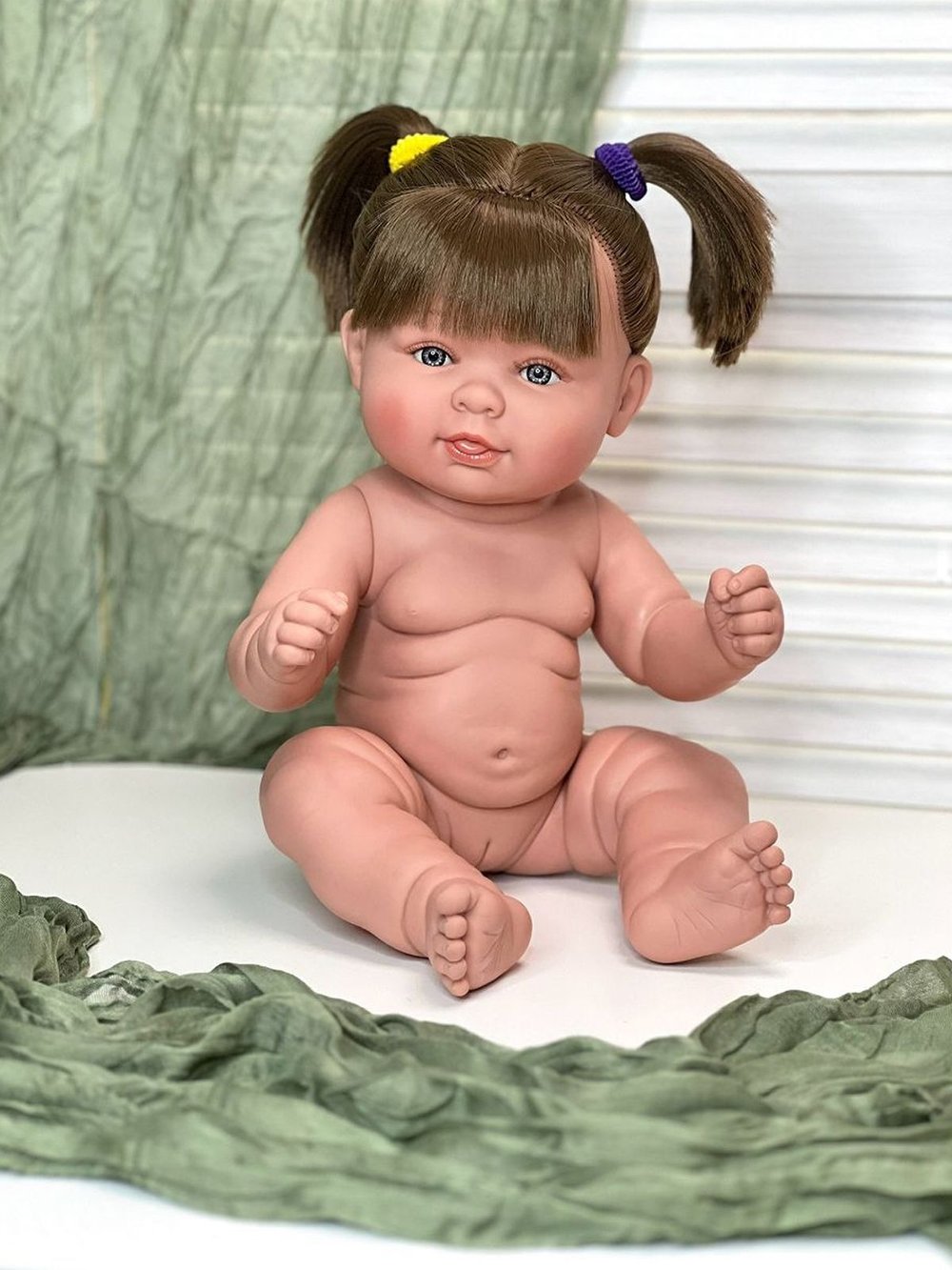 Кукла Manolo Dolls виниловая Manolita 45см в пакете (8303)