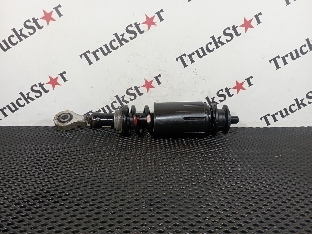 Амортизатор кабины передний 2020г