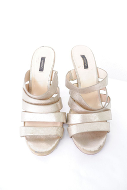 Босоножки Mango на каблуке 38 размер