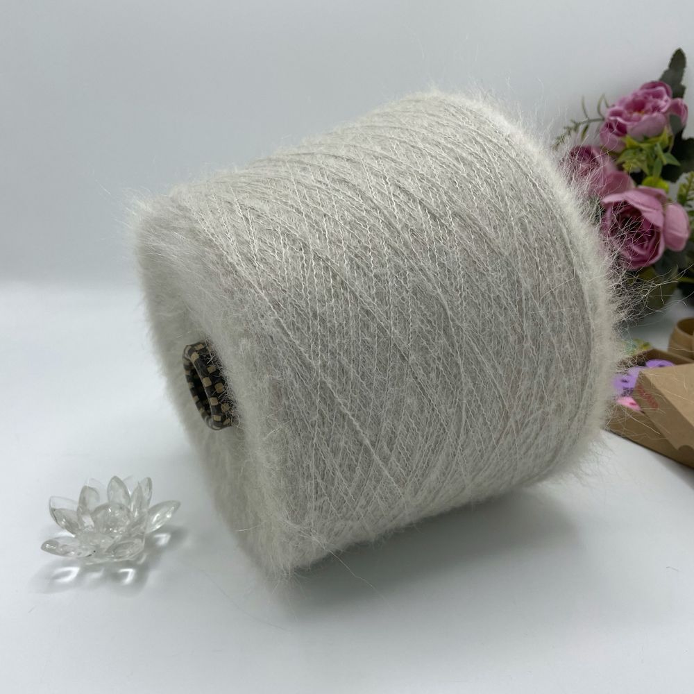 UGO PUCCI 30% кид мохер 30% полиамид 40% полиакрил