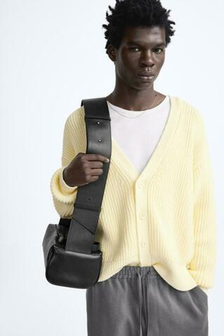 ZARA ПРЯМОУГОЛЬНАЯ КОЖАНАЯ СУМКА, ЧЕРНЫЙ