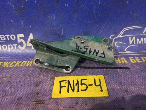 Петля капота правая NISSAN PULSAR 1999