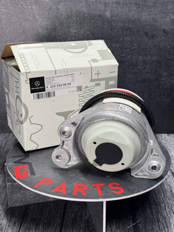 Опора двигателя правая Mercedes-Benz A2532400800