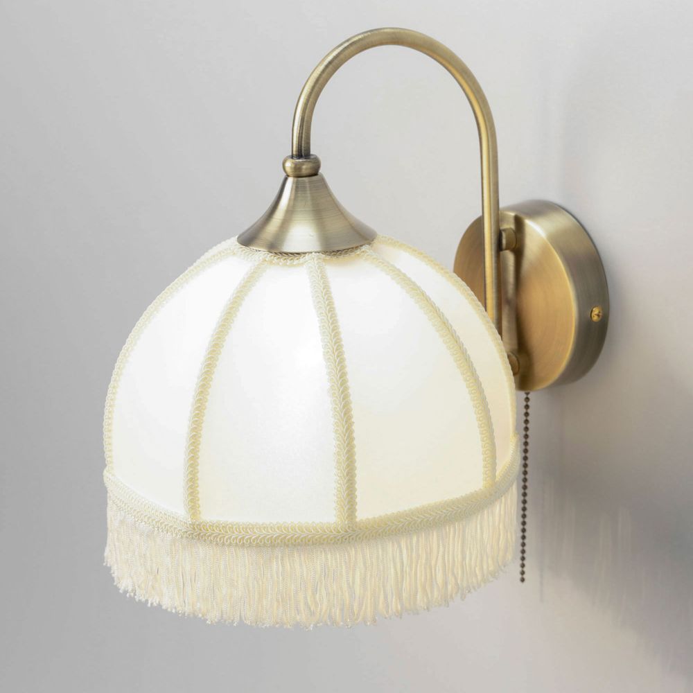 Citilux Базель CL407311 Бра с бежевым абажуром и выключателем