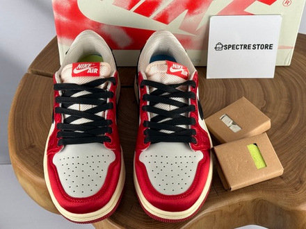 Air Jordan 1 Retro Low OG SP Rookie Card - Away Trophy Room