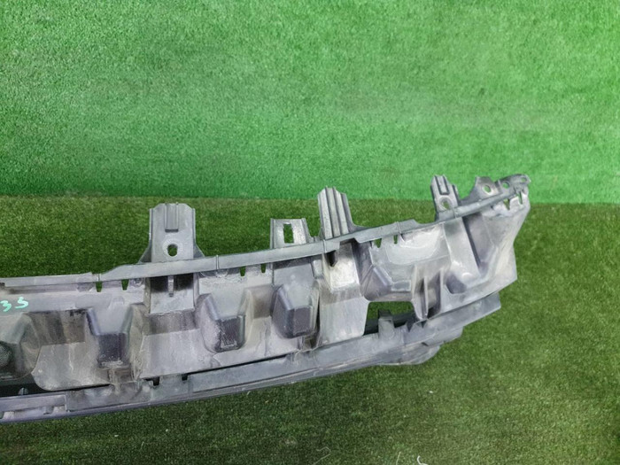 Решетка переднего бампера Porsche Cayenne 3 17-23