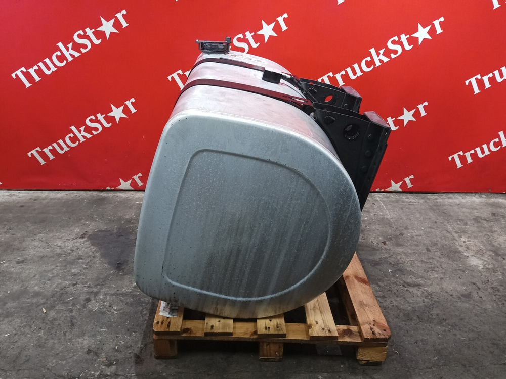 Бак топливный 450L 2016г.