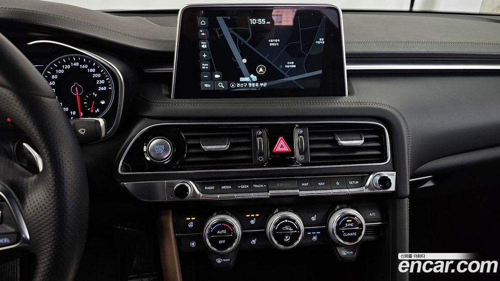 Genesis G70 2.0T AWD (10.2019)