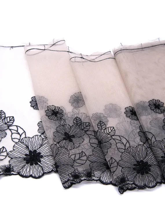 05-136 ОПТ Вышивка на неэл. сетке 21 см, кремовый/черный  (левая)