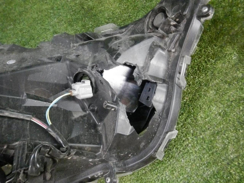 Битая Фара левая Toyota RAV4 5 XA50 (2018-н.в,) LED