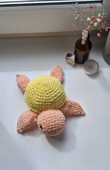 Вязаная игрушка ручной работы "Черепашка"