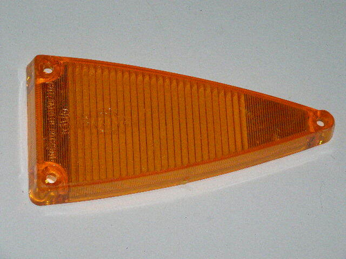 Рассеиватель  треугольник  /задн.поворота/ (Ижевск)