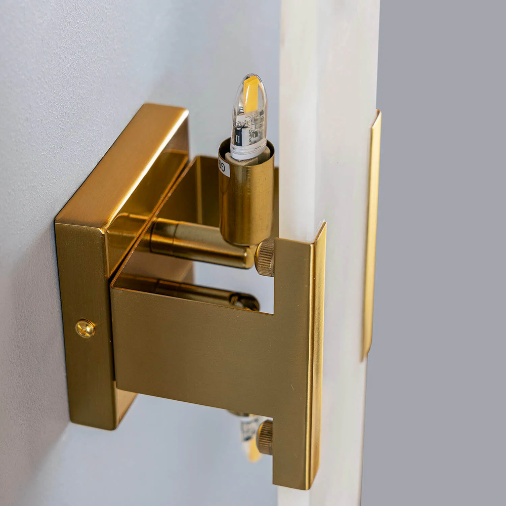 Настенный светильник OWB2104 gold