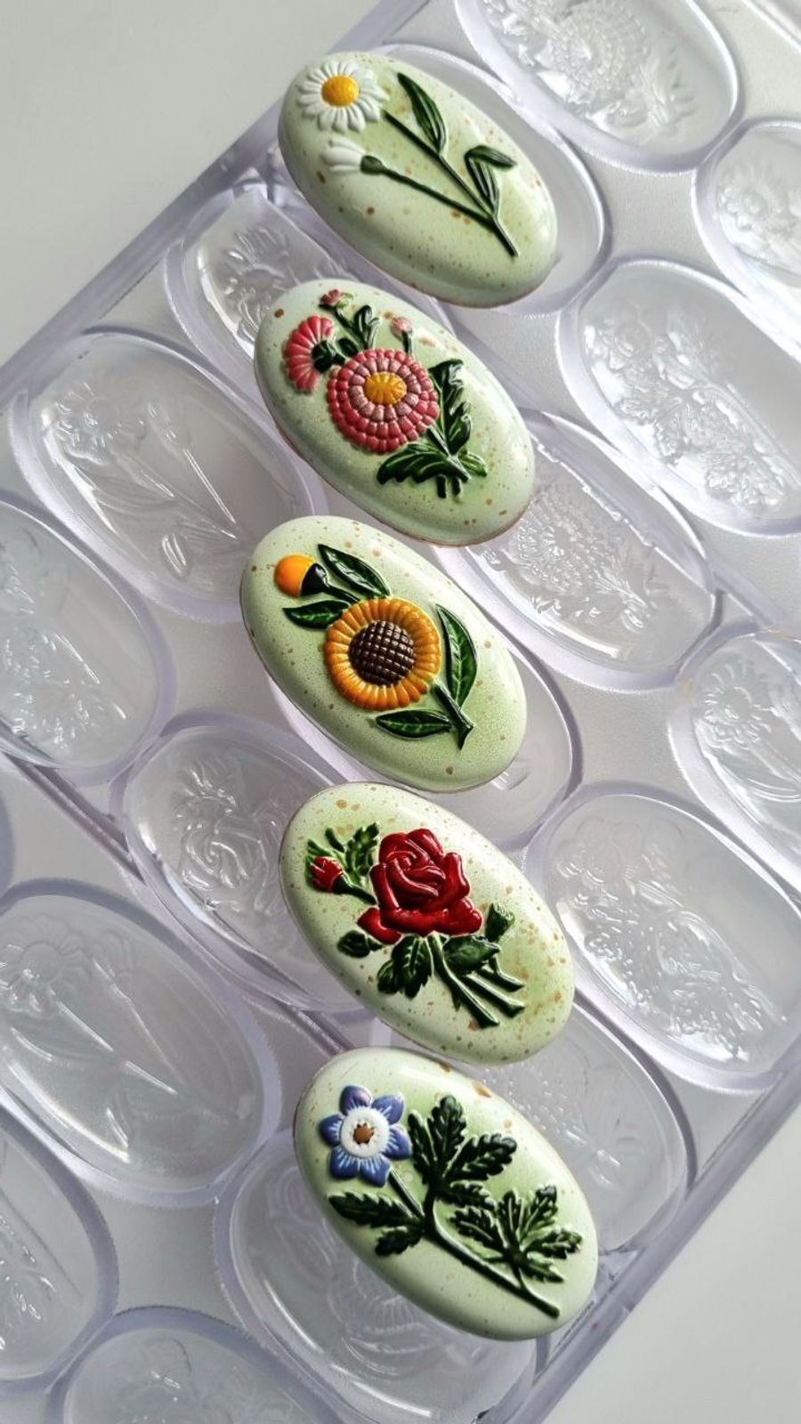 530 | Форма для шоколадных изделий (275*175 мм)