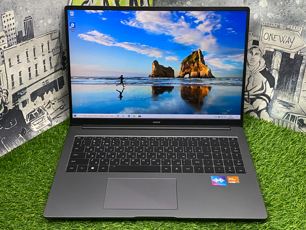 Ноутбук Honor 16' Ryzen 7 7840HS/AMD 780M/16GB/512GB/ Magicbook X16 Pro[5301AGXP]/Windows 10