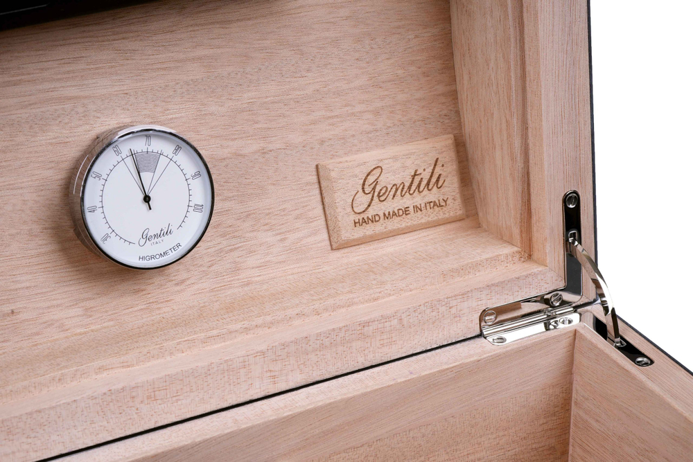 Хьюмидор Gentili Dome Top на 60 сигар, Карбон