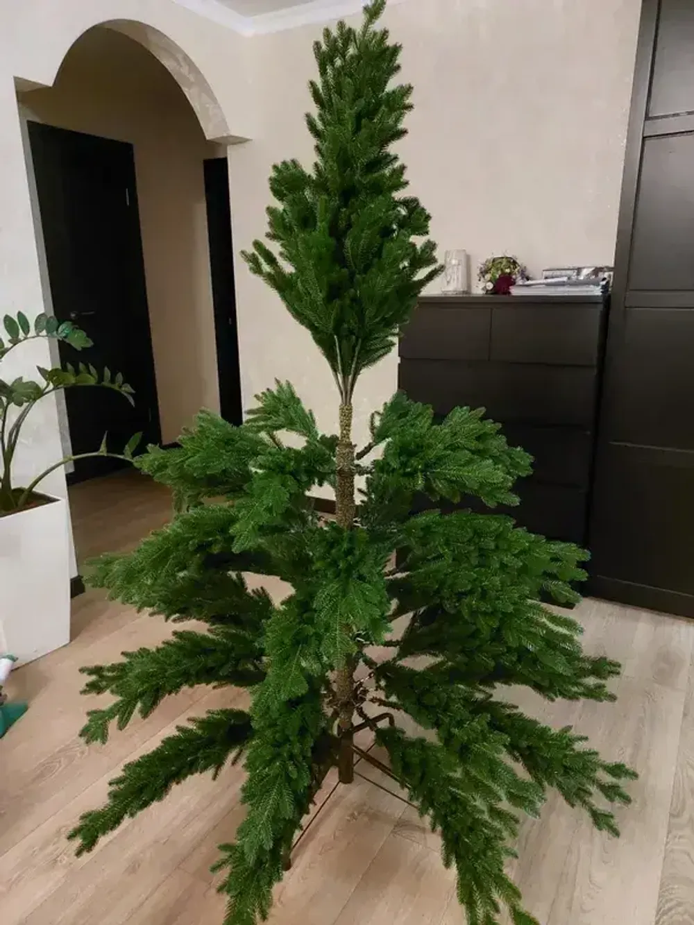 Ель искусственная «Вега» (Литая хвоя) 250 см / 2,5 м
