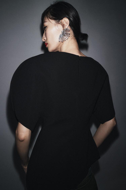 ZARA ТОП С ОБЪЕМНЫМИ РУКАВАМИ — ZW COLLECTION, ЧЕРНЫЙ