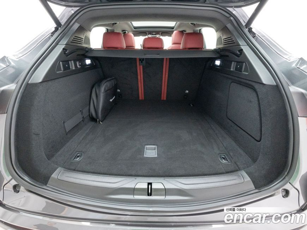Maserati Grecale 2.0 AWD 모데나 (04.2023)