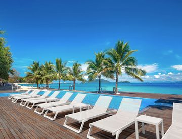 Шезлонг-лежак металлический Tropic белый Турция