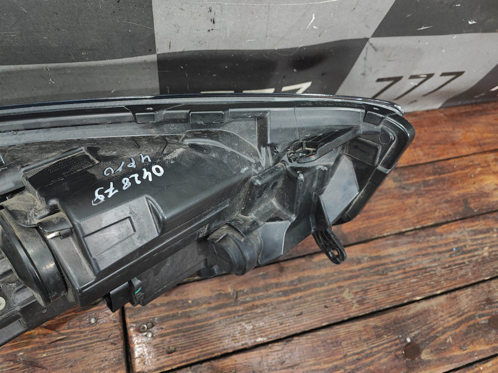 Фара левая LED Chery Tiggo 4 Pro 20-нв Б/У Оригинал 605000634AB