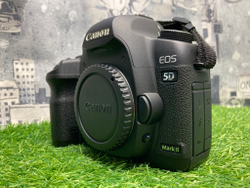 Canon EOS 5D Mark II 21.000 кадров