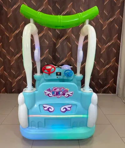 Прокатный аттракцион электромобиль «Семья Панд»