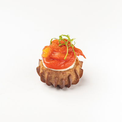 Профитроли с муссом ДорБлю и запеченным перцем 16 шт