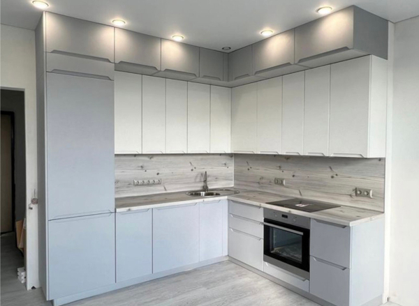 Примеры современных дизайнов кухонь из интернета