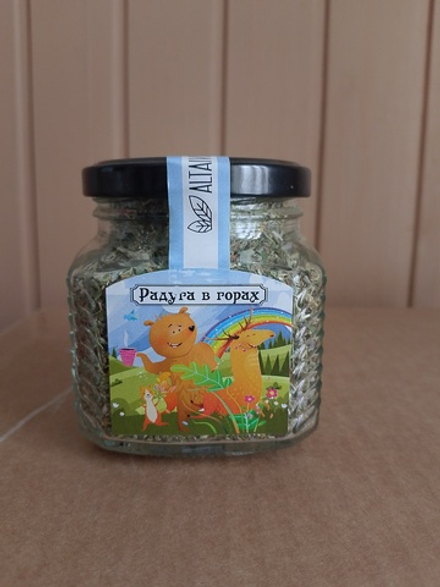 Радуга в горах, 70 г. стекл. Банка Черный чай, малина (ягода сушеная), смородина черная (ягода сушеная), смородина (лист), малина (лист)"