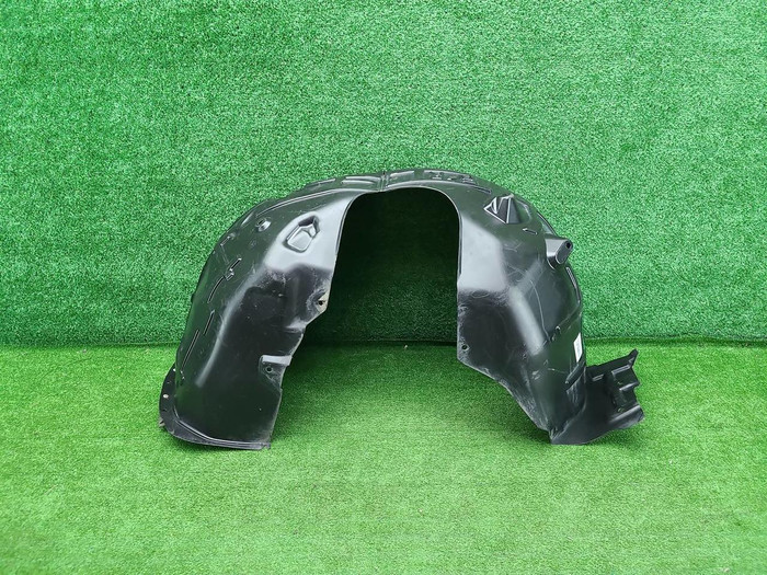 Подкрылок передний правый Geely Preface (24-нв)