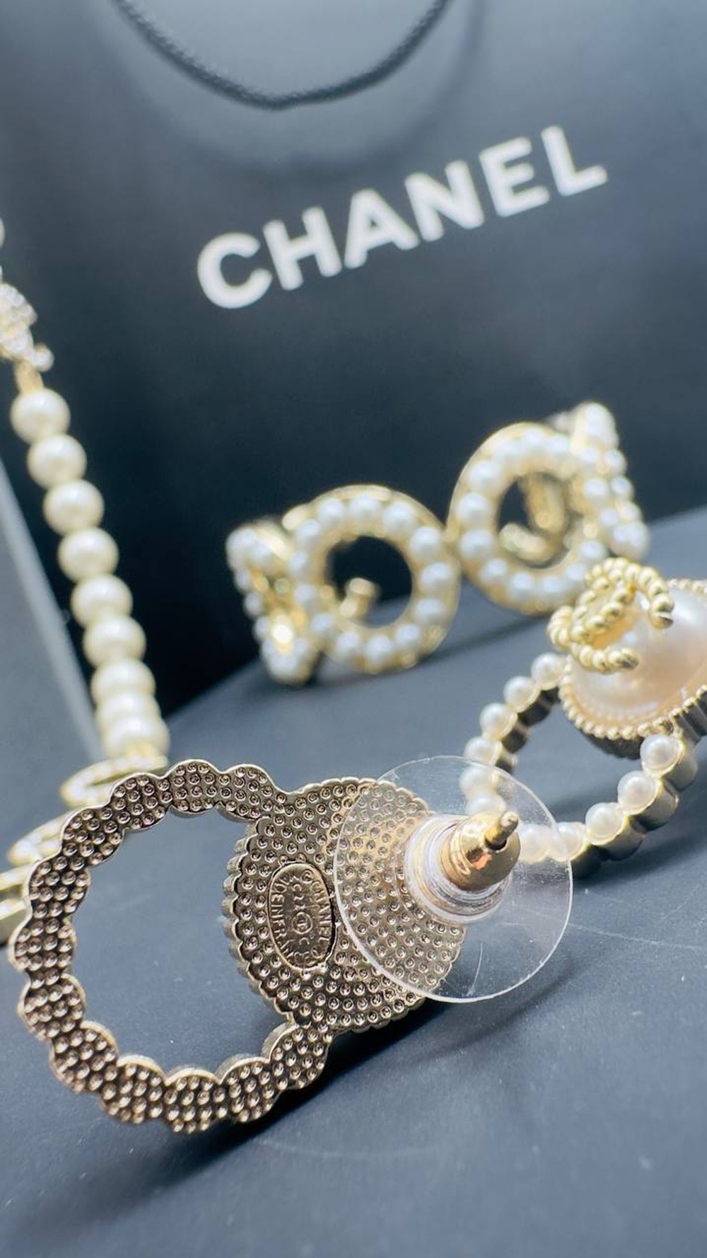 Серьги CHANEL