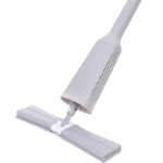 Швабра с отжимом, ручка 125 см. в комплекте две насадки цвет серый
