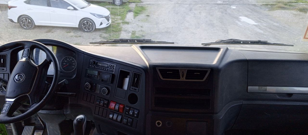 Shacman (Shaanxi) SX* 6x6 Самосвал SX32586V385 (Дизельный, 11,6 л, 423 л.с., МТ)
