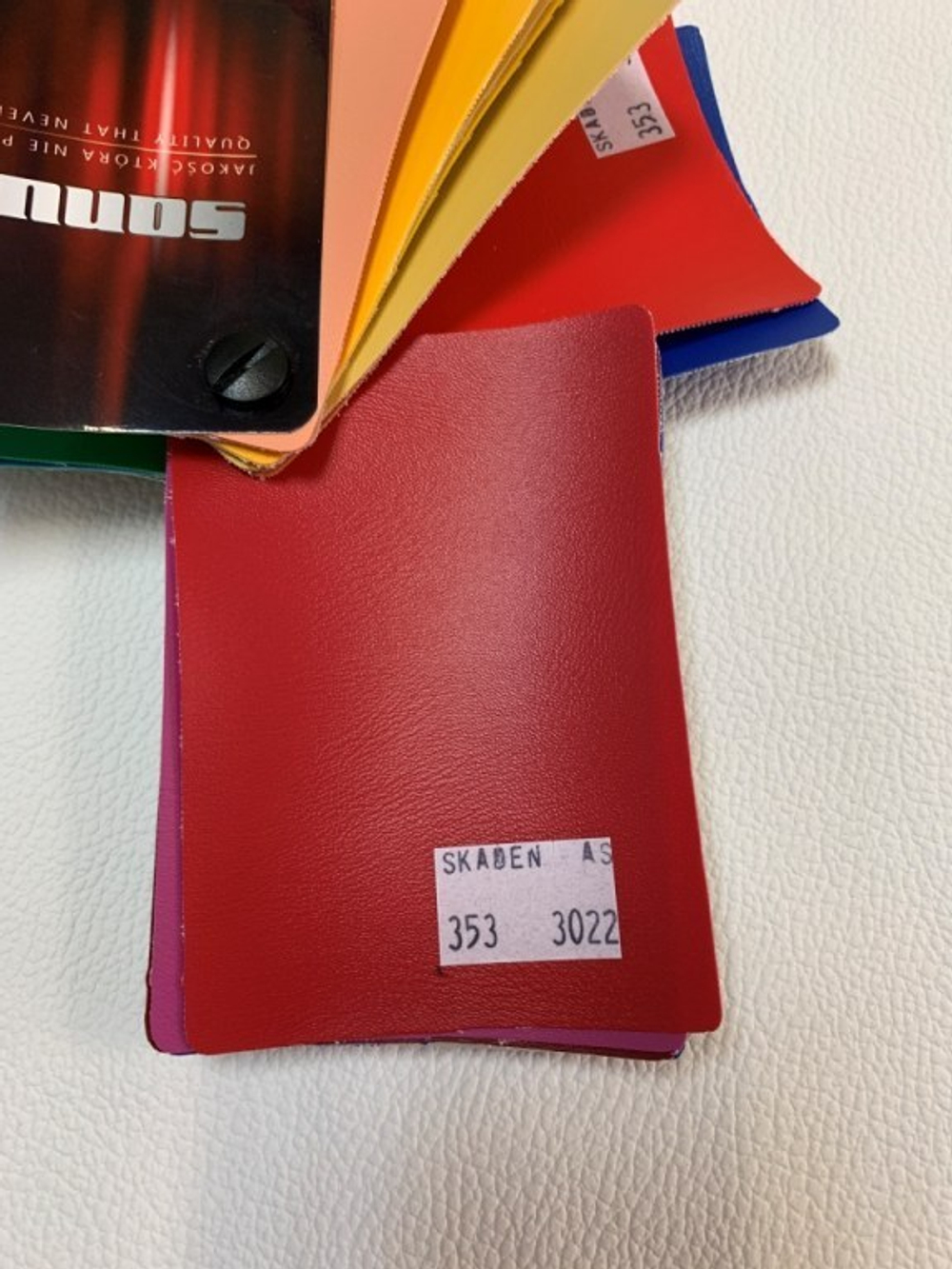 Искусственная кожа Skaden (Скаден) B353/3022/AS