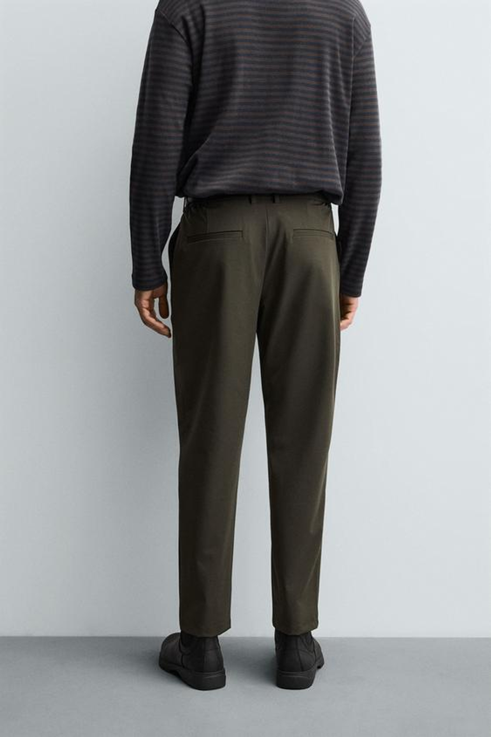 ZARA БРЮКИ ИЗ РЕЛЬЕФНОЙ ТКАНИ КОМФОРТНОГО КРОЯ, ХАКИ