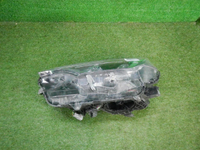 Фара левая Toyota Rav 4 CA40 (2015-2019) LED