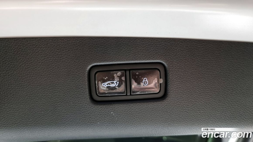 Genesis GV70 2.5T Бензин 2WD (03.2023)
