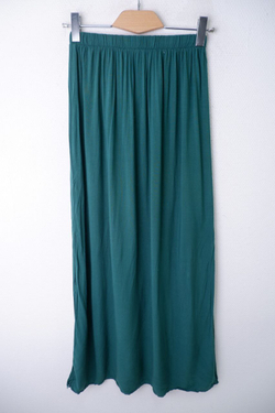 Юбка красивого оттенка 42/44 размер