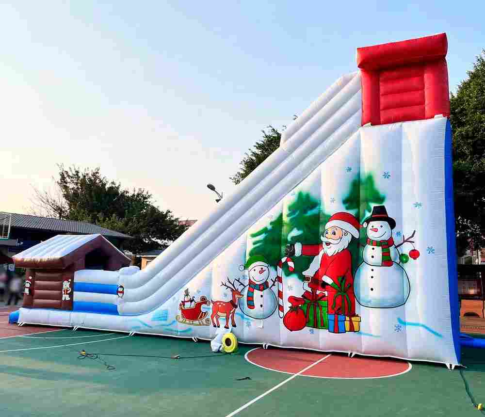 Батут "Зимняя горка Арктика" 13m*6m*8,3 m